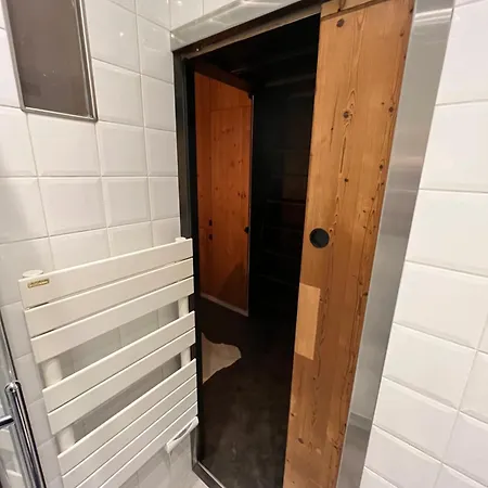 Appartement Un Nid Avec Balcon *